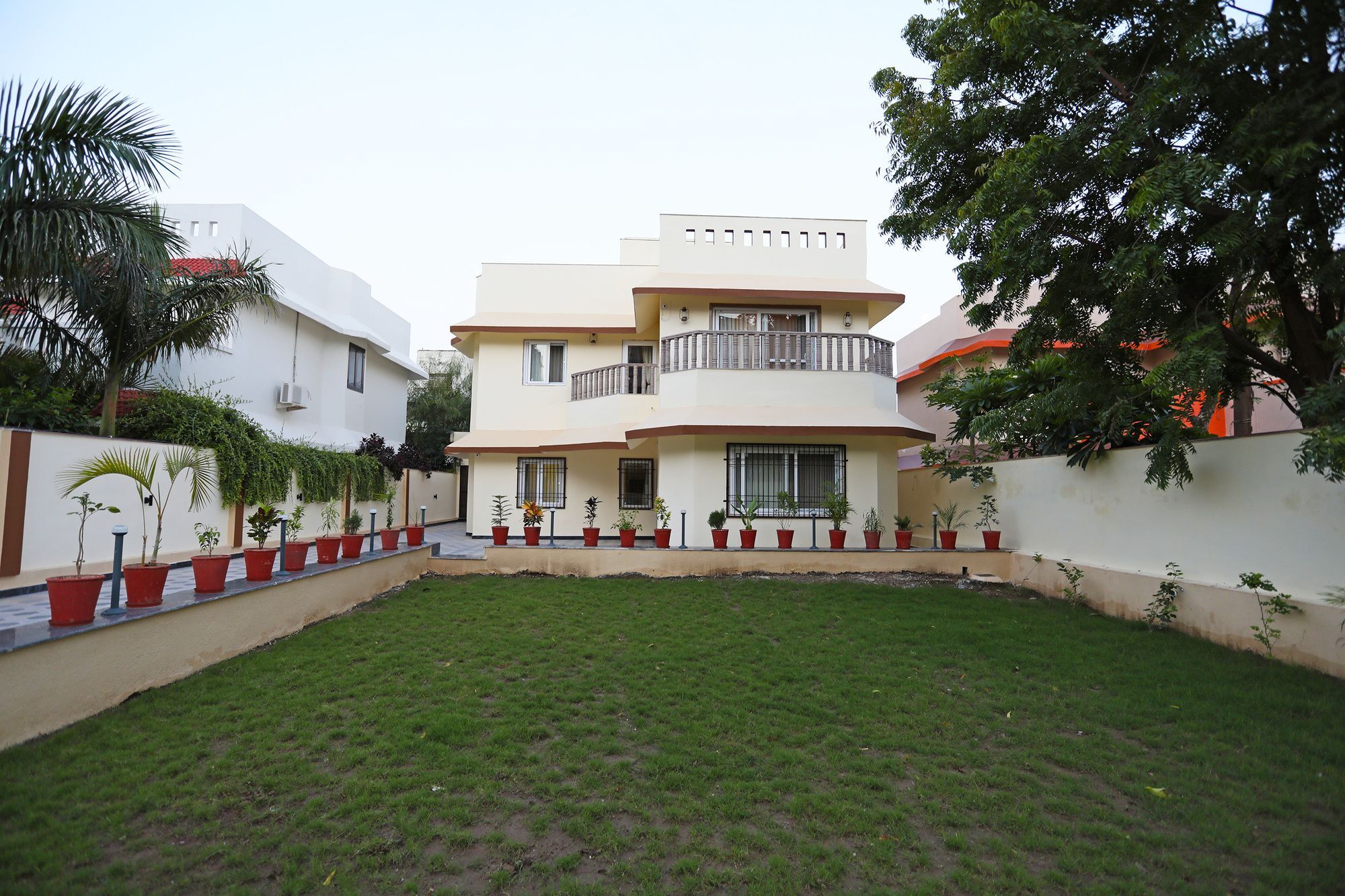 Oyo 9428 Hill View Room Goverdhan Vilas Udaipur Eksteriør billede